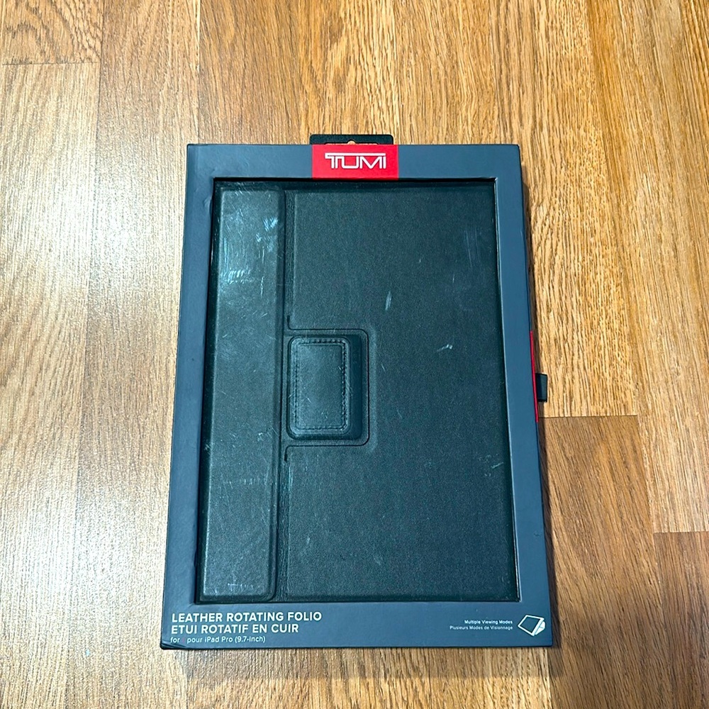 Tumi Rotating Folio for IPad Air 2
